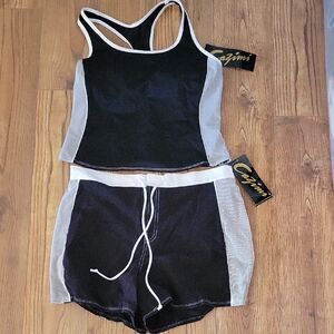 Black and White Women's Swim Set
